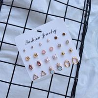 Fashion Pearl Diamond Geometric Earrings Wholesale main image 3
