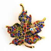 Retro Diamond-studded Maple Leaf Brooch Wholesale main image 5