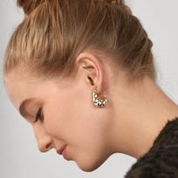 Fashion Gold Diamond Pattern Earrings main image 4