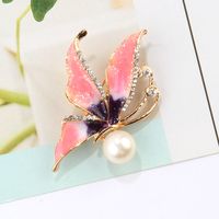 Retro Butterfly Rhinestone Dripping Pearl Brooch sku image 3