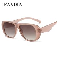 Fashion Oval Frame Big Hinge Sunglasses Wholesale main image 4
