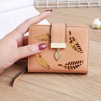 Korean Hollow Leaf Flower Two Fold Wallet main image 2