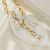 Fashion Chain Pearl Necklace main image 3