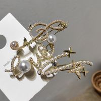 Fashion Metal Butterfly Pearl Frog Hairpin Wholesale main image 1