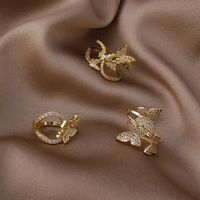 Fashion Three-dimensional Zircon Butterfly Ring main image 1