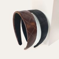 Korean Solid Color Crimping Leather Broad-sided Headband main image 5