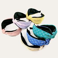 Korean Letter Contrast Color Knotted Headband main image 4