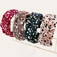 Retro Polka Dot Pearl Wide-brimmed Headband main image 1