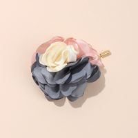 Fashion Contrast Color Flower Brooch main image 1