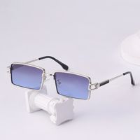 Fashion Small Box Four-leaf Clover Pattern Personality Sunglasses Wholesale main image 1