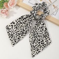 Retro Leopard Print Streamer Large Intestine Hair Scrunchies Wholesale main image 3