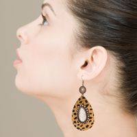 Exaggerated Drop-shaped Leather Leopard Earrings Alloy Inlaid White Turquoise Bronze Long Earrings main image 1