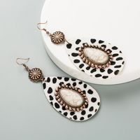 Exaggerated Drop-shaped Leather Leopard Earrings Alloy Inlaid White Turquoise Bronze Long Earrings main image 6