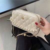 Fashion Pearl Rhomboid Embroidery Thread Shoulder Messenger Portable Bag Wholesale main image 6