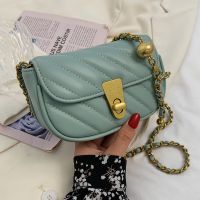 Fashion Chain Solid Color Shoulder Messenger Small Square Bag Wholesale main image 4