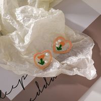 Fashion Heart-shape Peach Pearl Tulip Alloy Earrings Wholesale main image 3