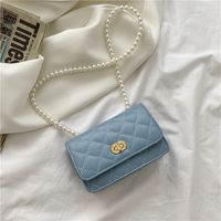 Lingge Embroidery Thread Pearl Chain Messenger Bag sku image 1