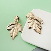 Simple Fashion Exaggerated Metal Leaf Alloy Earrings main image 5