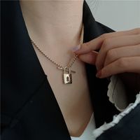 Fashion Simple Lock Chain Short Lock Buckle Necklace main image 2