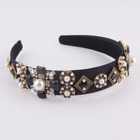 Baroque Fashion Diamond-studded Pearl Headband sku image 2