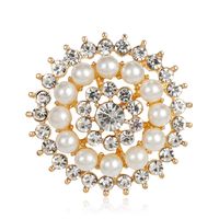 Fashion Golden Alloy Pearl Rhinestone Brooch Wholesale sku image 1