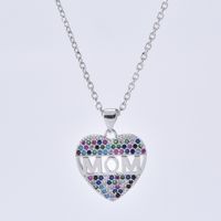 Mode Herzform Buchstabe Mom Kupfer Eingelegte Zirkon Halskette Großhandel main image 4