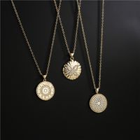 Fashion Golden Disc Geometric Copper Inlaid Zircon Necklace Wholesale main image 4