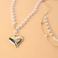 Mode Mehrschichtige Perle Herzform Legierung Halskette Großhandel main image 4