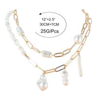 Collier En Alliage Multicouche De Perles De Forme Spéciale Rétro En Gros main image 6