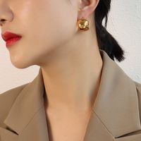 French Simple Style Ball C-shaped Earrings main image 1