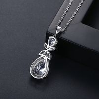 Fashion Geometric White Copper Inlaid Zircon Necklace Wholesale main image 4