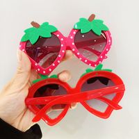 Cartoon Children's Strawberry Decorative Sunglasses main image 3