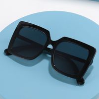 Neue Trendige Mode Sonnenbrille Im Einfachen Stil main image 5