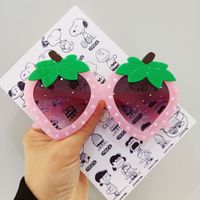 Cartoon Kinder Erdbeer Dekorative Sonnenbrille sku image 6