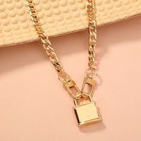 Fashion Lock Pendent Thick Chain Necklace main image 4