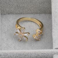 Fashion Copper Inlaid White Zircon Snowflake Ring main image 4