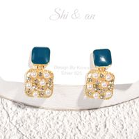 Korean Pearl Diamond Hollow Earrings main image 4