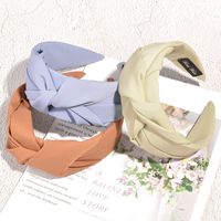 Retro Solid Color Knotted Fabric Headband main image 5