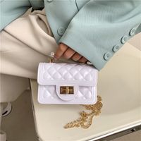 Fashion Chain Pearl Messenger Shoulder Portable Bag main image 5