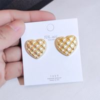 Korea Gold Diamond Patternheart-shape Earrings sku image 1