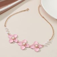 Einfache Rosa Perle Blumenlegierung Halskette Großhandel main image 5