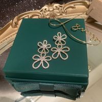 Fashion Hollow Golden Flower Earrings main image 2