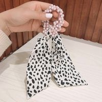 Fashion Leopard Print Pearl Hair Scrunchies sku image 1