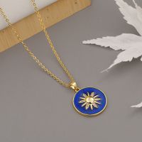 Fashion Round Sun Flower Pendant Necklace main image 5