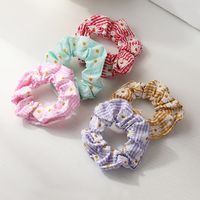 Simple Flower Stripe Printing Hair Scrunchies main image 1