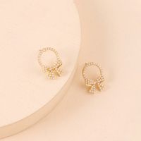 Simple Star Inlaid Pearl Alloy Earrings main image 5