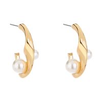 Fashion Simple Metal Curved Asymmetrical Pearl C-shaped Earrings sku image 1