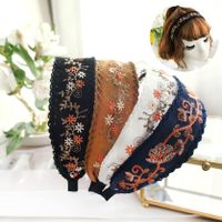Fashion Ethnic Embroidery Lace Suede Floral Fabric Headband main image 1