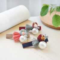 Korean Fashion Style New Flower Pearl Cute Hairpin main image 2