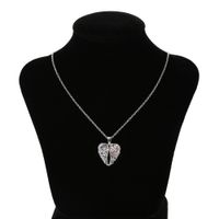 Fashion Wings Heart-shape Copper Inlaid Zircon Necklace Wholesale sku image 2